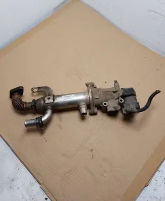 Volvo V50 EGR valve cooler 9645689780 875816W