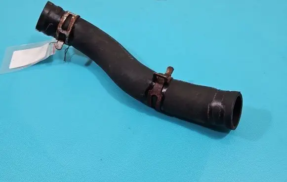 Intercooler hose/pipe