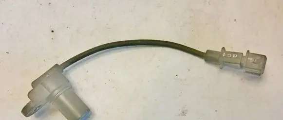 Hyundai Lantra I Camshaft position sensor MS500001