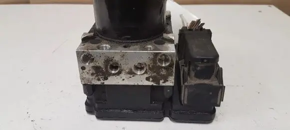 Ford Focus ABS Pump BV612C405AL 61383000500 28561198113