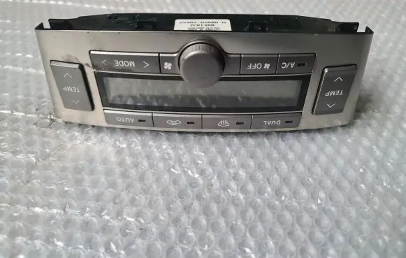 Toyota Avensis T250 Climate control unit 5590205060H 7F01388