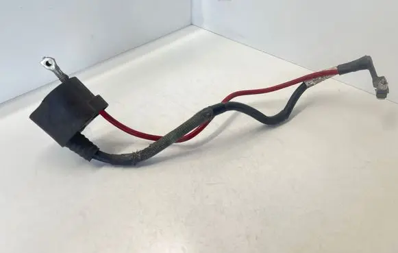 Volkswagen Touran I Positive cable (battery) 1K0971228L