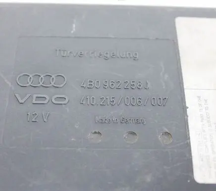 Audi A6 S6 C6 4F Central body control module 4B0962258J