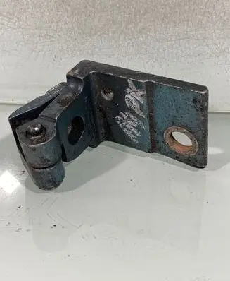 Front door lower hinge