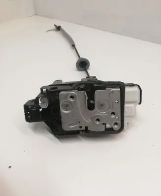 Volvo XC90 Front door lock 31462456