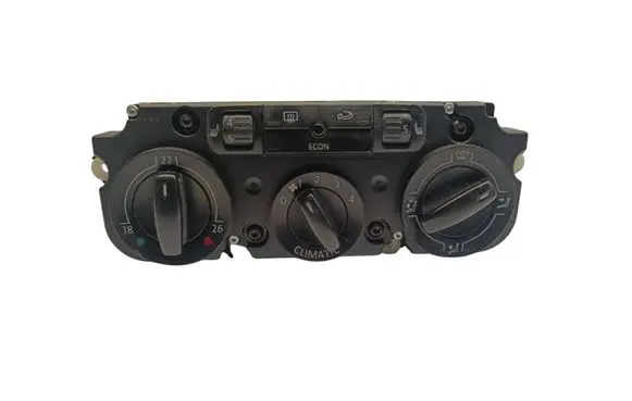 Volkswagen PASSAT B6 Climate control unit