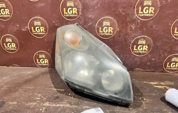 Nissan Quest Headlight/headlamp