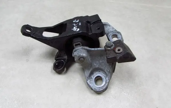 Mazda CX-5 Gearbox mounting bracket 55626
