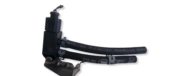 Jaguar XE Exhaust gas pressure sensor GX735L200AA