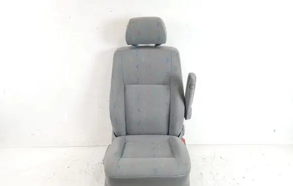 Volkswagen Transporter - Caravelle T5 Front driver seat 7H0881202