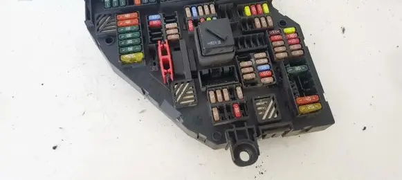 BMW 7 F01 F02 F03 F04 Fuse box set 921085701 1-1703345-2d