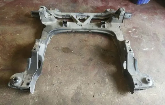 Mercedes-Benz B W245 Front subframe