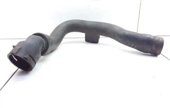 Volkswagen PASSAT B5 Engine coolant pipe/hose 8D0121101AD