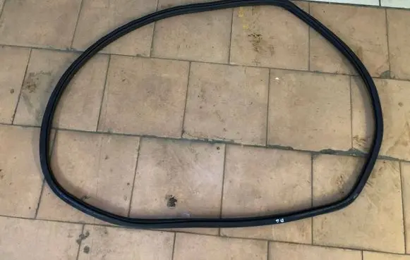 Volkswagen Golf VII Rubber seal rear door 5G6867914B 5G4867914B 5022