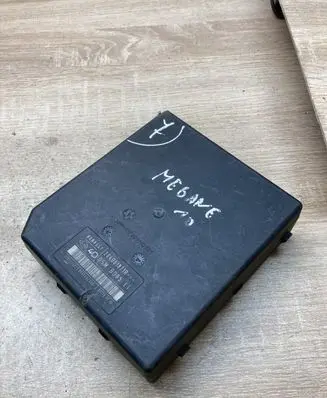 Renault Megane III Fuse module 284B61871R
