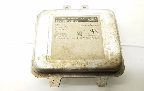 Mercedes-Benz Vito Viano W639 Headlight ballast module Xenon 5DV00961000