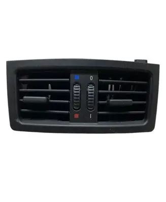 BMW 5 E60 E61 Rear air vent grill 7129556 6932023 6932024