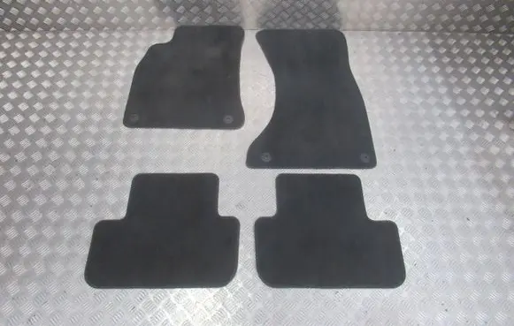 Audi RS4 B7 Interior carpet