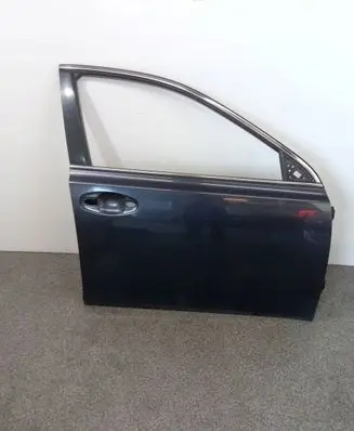 Subaru Legacy Front door