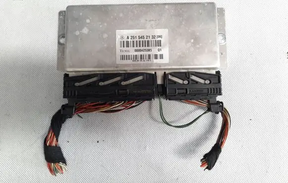Mercedes-Benz GL X164 Suspension control unit/module A2515452132