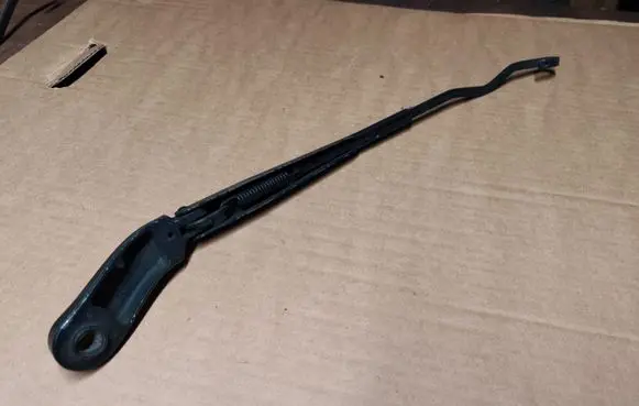 Jeep Grand Cherokee (WJ) Front wiper blade arm 55155033AC