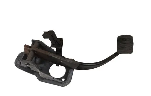 Jeep Grand Cherokee Brake pedal 68303341AB