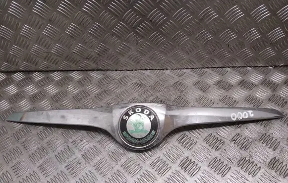 Skoda Roomster (5J) Front bumper upper radiator grill 5J0853633