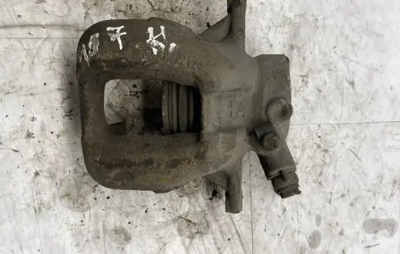 Peugeot 407 Front brake caliper