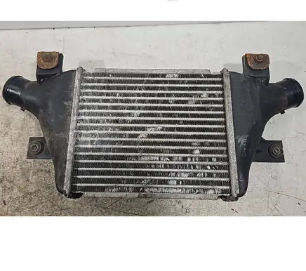 Mitsubishi Lancer VIII Intercooler radiator 1530A093 1271003710