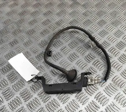 Toyota Prius+ (ZVW40) Keyless system antenna 8999730070