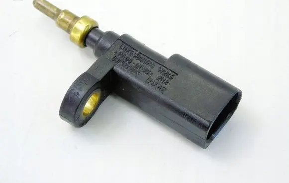 Volkswagen Golf VII Coolant temperature sensor 03F919501B