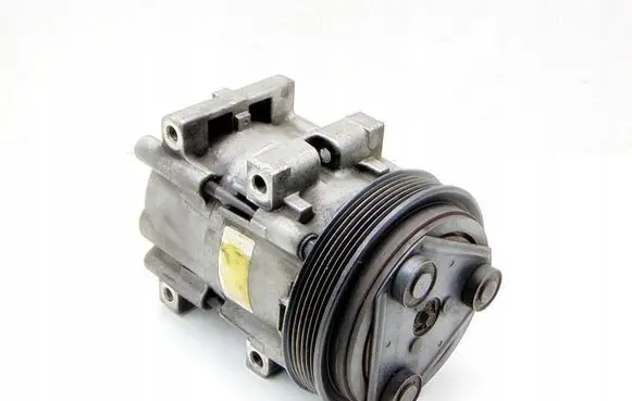 Ford Fiesta Air conditioning (A/C) compressor (pump) 12195677302