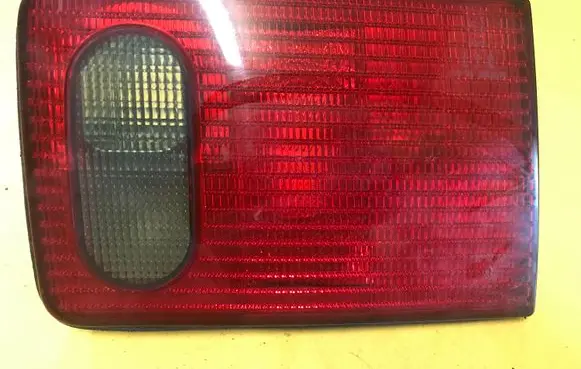 Audi A8 S8 D2 4D Tailgate rear/tail lights