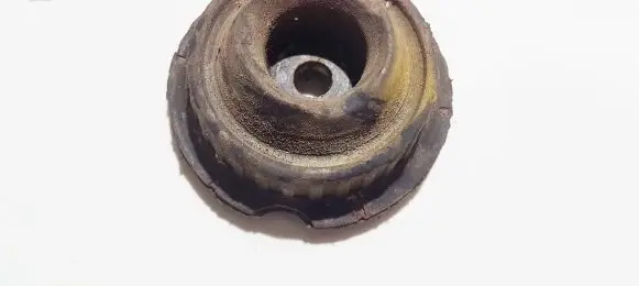 Volkswagen PASSAT B5 Coil spring mount 4d0412377f