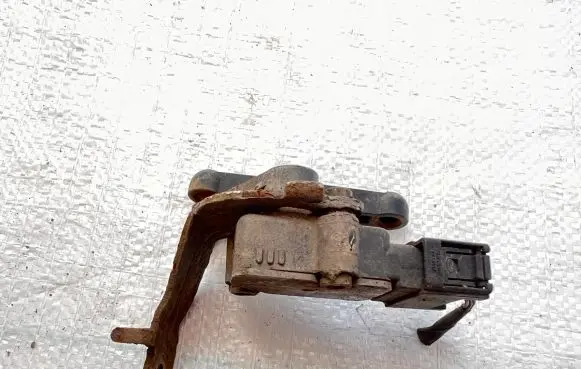 BMW X5 F15 Front height sensor lever 6867646