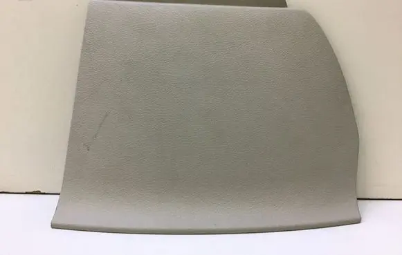 Chrysler Pacifica Panel trim 5UY90PD2AA 5UY90TRMAA 5094264