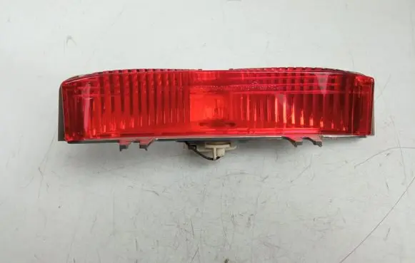 Hyundai Elantra Third/center stoplight 927003X000