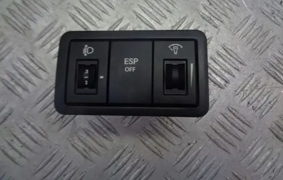 Hyundai i20 (PB PBT) ESP (stability program) switch 