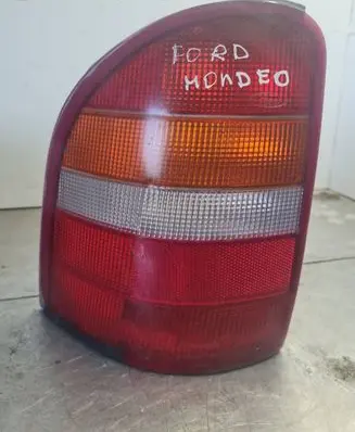 Ford Mondeo MK I Rear/tail lights 91025