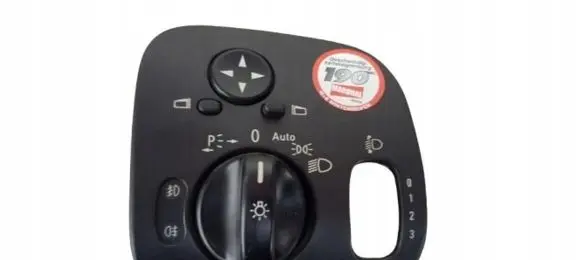 Mercedes-Benz C W203 Light switch A2035450604
