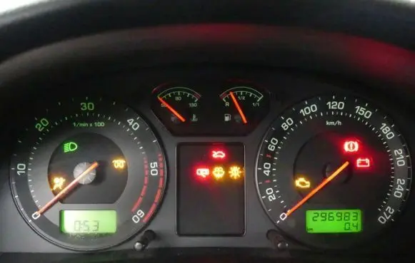 Skoda Superb B5 (3U) Speedometer (instrument cluster) 3U0920811A IMPRK942879