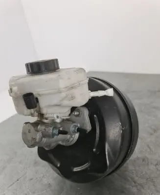 BMW 4 F36 Gran coupe Brake booster 6798423