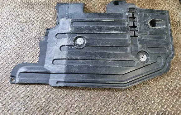 Volvo XC60 Rear underbody cover/under tray 31420482