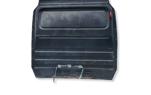 Mercedes-Benz Sprinter W901 W902 W903 W904 Partition between cabin 