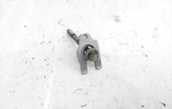 Renault Trafic III (X82) Fuel Injector clamp holder