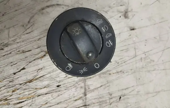 Audi A4 S4 B7 8E 8H Light switch 8E0941531C