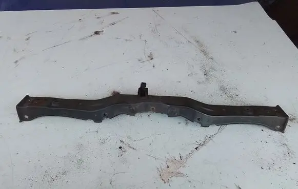 Top upper radiator support slam panel