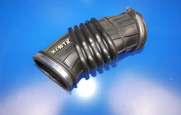 Volvo XC90 Air intake duct part 31370326