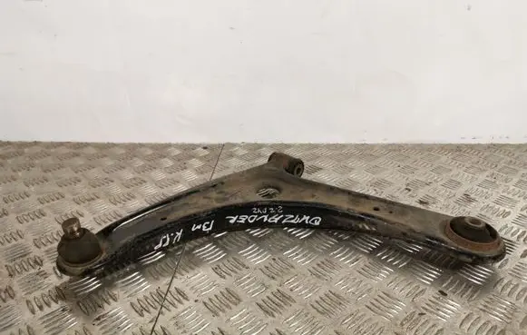 Mitsubishi Outlander Front lower control arm/wishbone