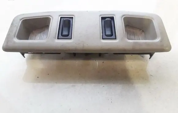 Mitsubishi Carisma Front seat light MB947239